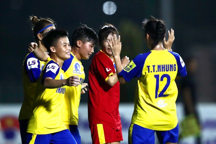 Vòng 4 giải bóng đá Nữ VĐQG 2022: Thái Nguyên T&T lên ngôi đầu bảng - 1