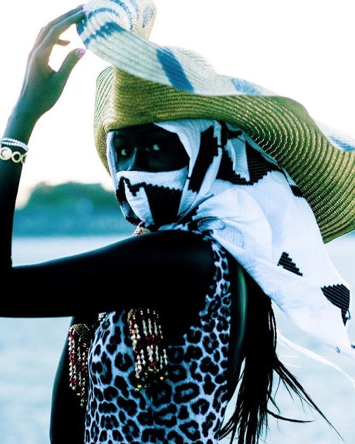 Cô gái từng bị bắt nạt vì làn da đen độc đáo bất ngờ thành danh nhờ đặc điểm này - 5