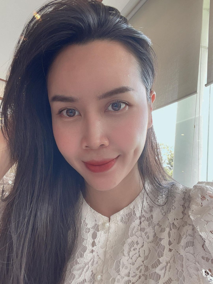 Sao Việt 14/8: Lưu Hương Giang tươi tắn trở lại sau ồn ào của chồng - 1