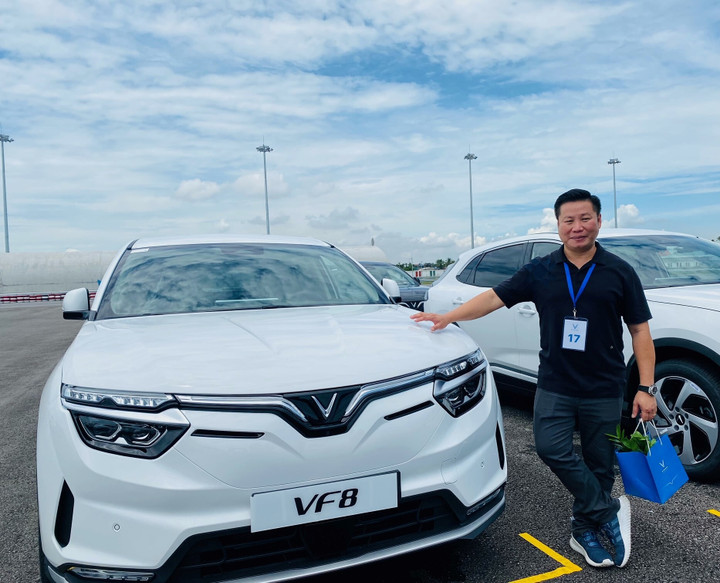 Truyền thông quốc tế: Chính thức xuất xưởng VF 8, VinFast đang tăng tốc - 3