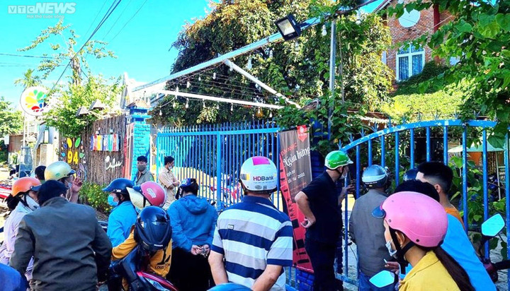 Nhân viên tá hỏa phát hiện chủ quán cà phê ở Gia Lai chết trong tư thế treo cổ - 1