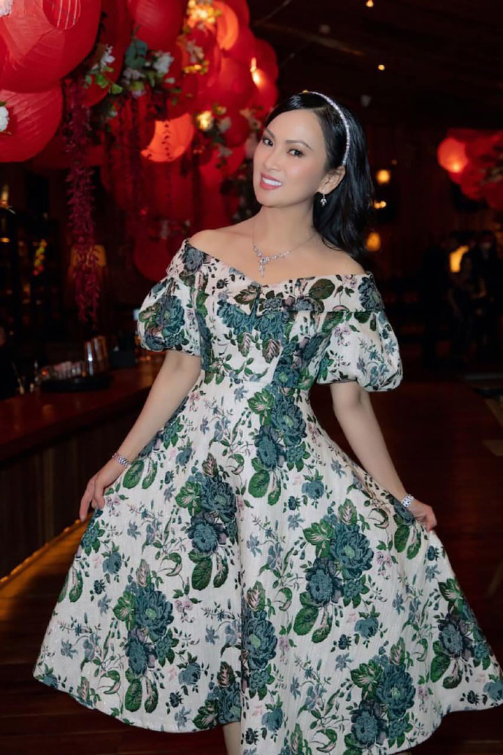 3 chị em ruột vừa tài sắc vừa giàu, viên mãn hiếm có trong showbiz Việt - 7