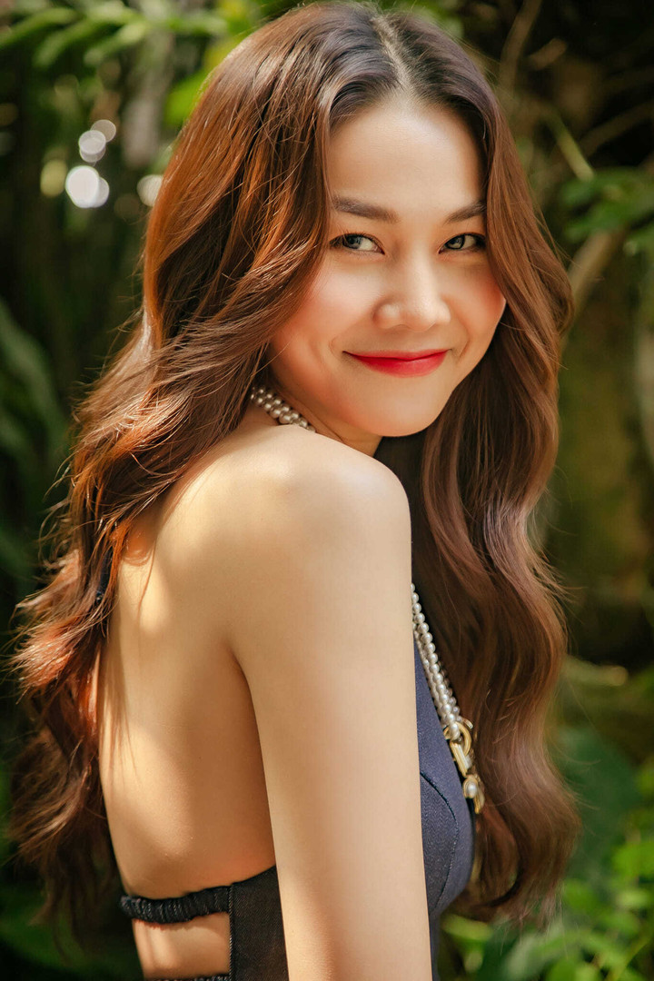 Dàn sao 'Những cô gái chân dài' thay đổi thế nào sau 18 năm? - 8