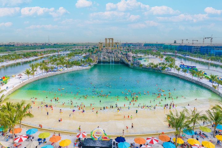 Phố lên đèn, cư dân 'Quận Ocean' háo hức lên đồ đi dạ hội - 3