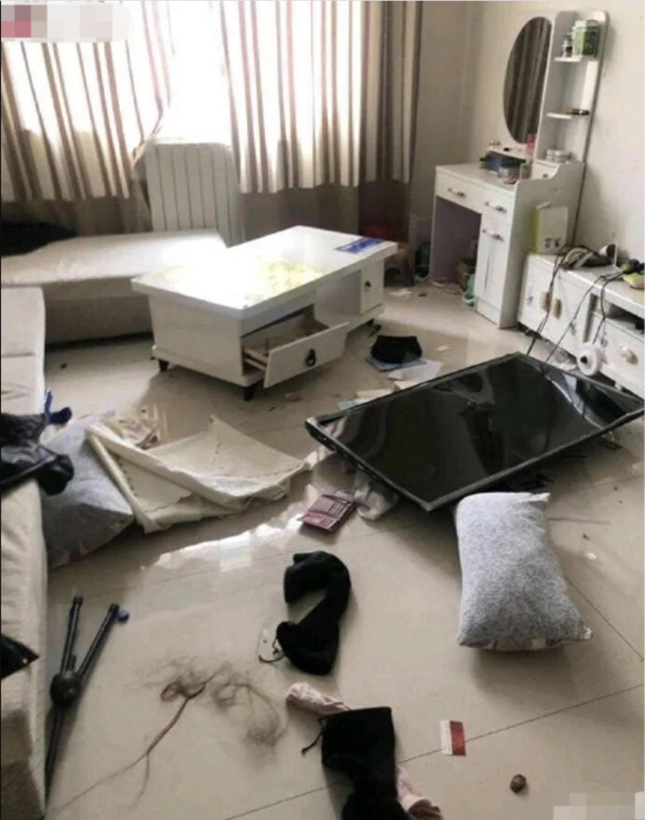 Cận cảnh hậu quả hết hồn từ những trận cãi nhau tóe lửa của các cặp đôi - 8