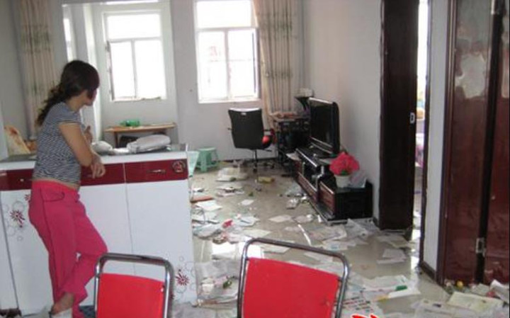 Cận cảnh hậu quả hết hồn từ những trận cãi nhau tóe lửa của các cặp đôi - 3