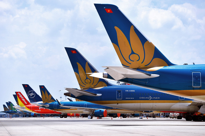 Mơ sân bay riêng chuyên chở hàng, làm được chip bán dẫn - 1