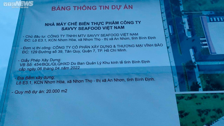 Hiện trường vụ sập tường nhà máy khu công nghiệp Nhơn Hòa khiến 3 người chết - 7