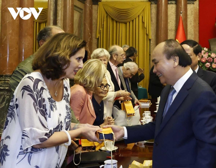 Chủ tịch nước tiếp các nhà khoa học quốc tế dự chương trình 'Gặp gỡ Việt Nam' - 5