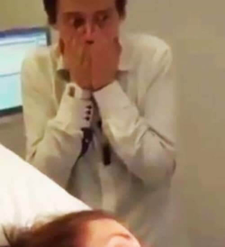 1001 biểu hiện khó đỡ của các ông chồng khi đưa vợ đi đẻ - 4