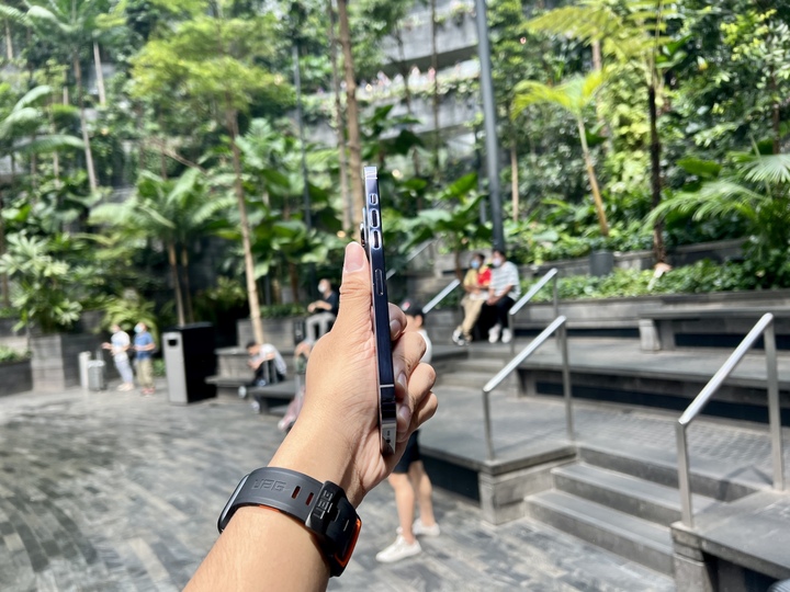 'Trên tay' iPhone 14 series vừa ra mắt - 10