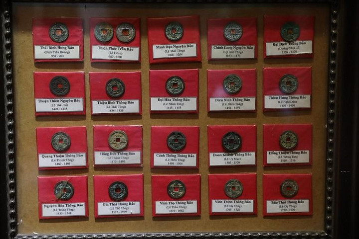 Bộ sưu tập tiền cổ “độc nhất vô nhị” của đại gia Sài Gòn - Hình 12 Bộ sưu tập tiền cổ 'độc nhất vô nhị' của đại gia Sài Gòn - 12