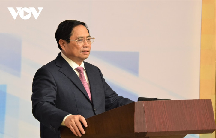 Thủ tướng: Rà soát toàn diện khó khăn, vướng mắc của doanh nghiệp nước ngoài - 2