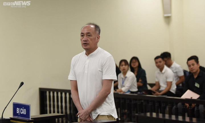 Cựu cán bộ C03 nhận 2,2 triệu USD 'chạy án' bị đề nghị 9-10 năm tù - 2