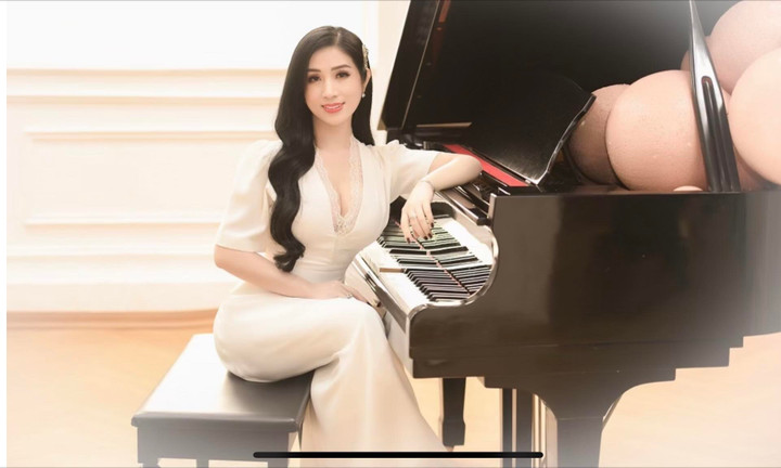 Sao Mai Phương Nga sau 21 năm đăng quang: Tôi phải là đóa hồng, đẹp và có gai - 1