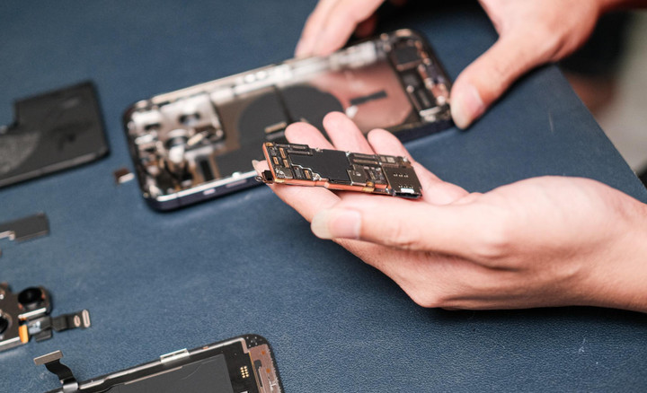 Điểm dễ trục trặc trên iPhone 14 Pro - 10