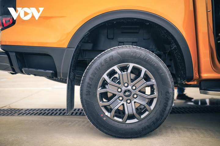 Ảnh chi tiết Ford Ranger Wildtrak 2022 phiên bản cao nhất - 5