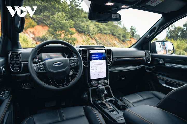 Ảnh chi tiết Ford Ranger Wildtrak 2022 phiên bản cao nhất - 8