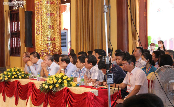 Ảnh: Hàng nghìn phật tử dự Đại lễ Giỗ Tổ chùa Ba Vàng, Quảng Ninh - 11