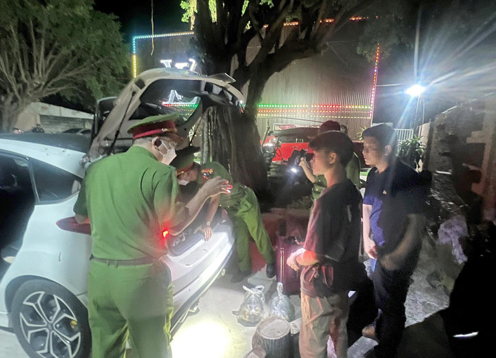 52 người dương tính với ma túy trong quán bar ở Đồng Nai - 7