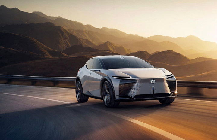 Loạt xe sẽ góp mặt tại triển lãm ô tô Việt Nam VMS 2022 - 2