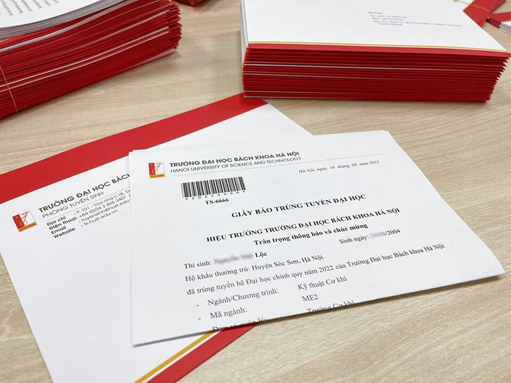 Giấy báo nhập đại học 30 năm trước khiến thế hệ 7x, 8x bồi hồi - 2