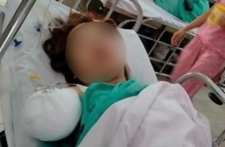 Khởi tố người chồng chém đứt lìa 2 cánh tay vợ ở Đồng Nai - 1