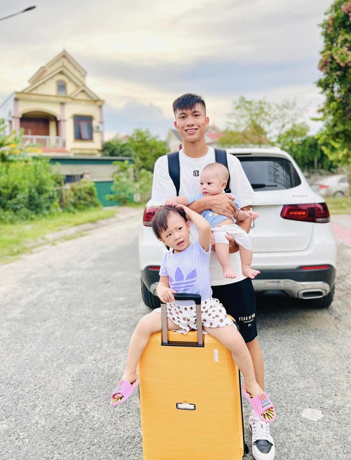 Những người hùng của đội tuyển Việt Nam đã lên chức bố - 7