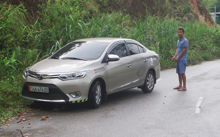 Bắt gã tài xế taxi xâm hại tình dục bé gái 13 tuổi ở Quảng Ninh - 1