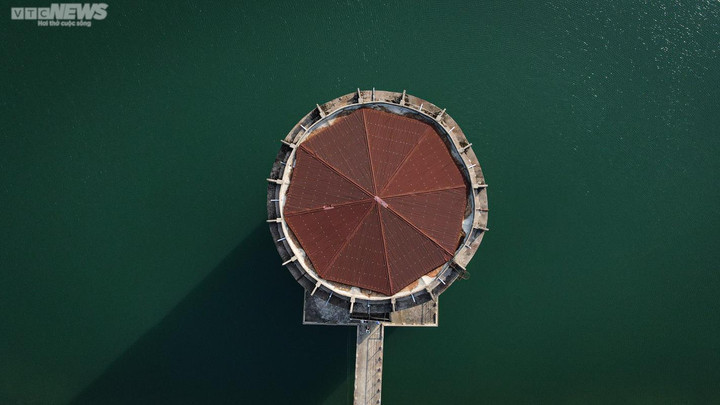 Ảnh: Hồ chứa nước 345 triệu m3 xuống cấp trước mùa mưa lũ cận kề - 12