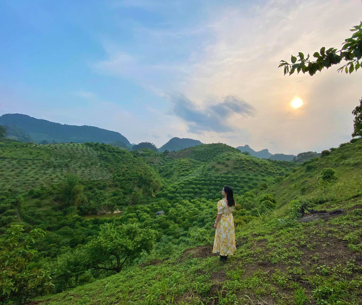 Quên lối về với cảnh non nước nên thơ tại 'thiên đường' ít người biết ở Hòa Bình - 4