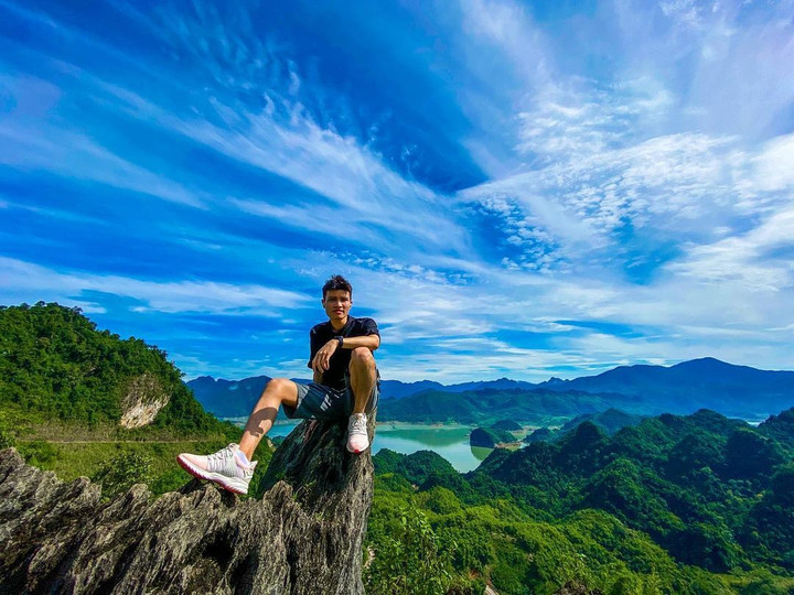 Quên lối về với cảnh non nước nên thơ tại 'thiên đường' ít người biết ở Hòa Bình - 3