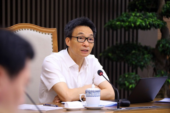 PTT Vũ Đức Đam: Bộ Y tế cần họp, làm việc định kỳ gỡ vướng cho doanh nghiệp dược - 1