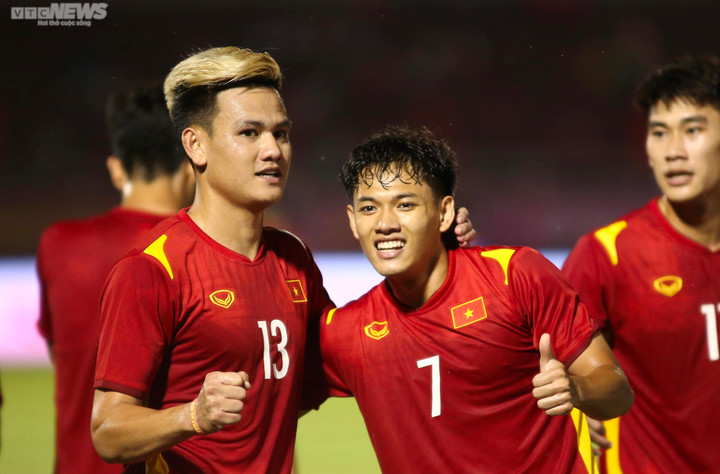 HLV Park Hang Seo: Quang Hải, Công Phượng chưa chắc là chủ chốt ở tuyển Việt Nam - 1