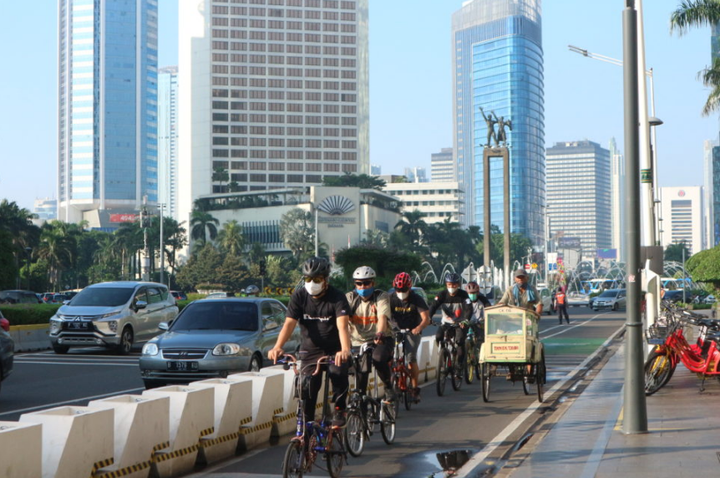 Các nước quy hoạch làn đường dành riêng cho xe đạp thế nào? - 1