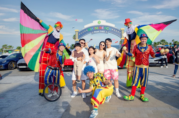 Ca sĩ Hoàng Bách: 'NovaWorld Phan Thiet khiến thành phố biển thay đổi từng ngày' - 4