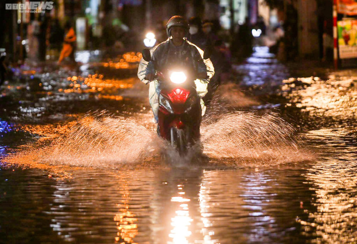 Dự báo mưa to diện rộng ở Bắc - Trung Bộ, có nơi trên 400mm - 1