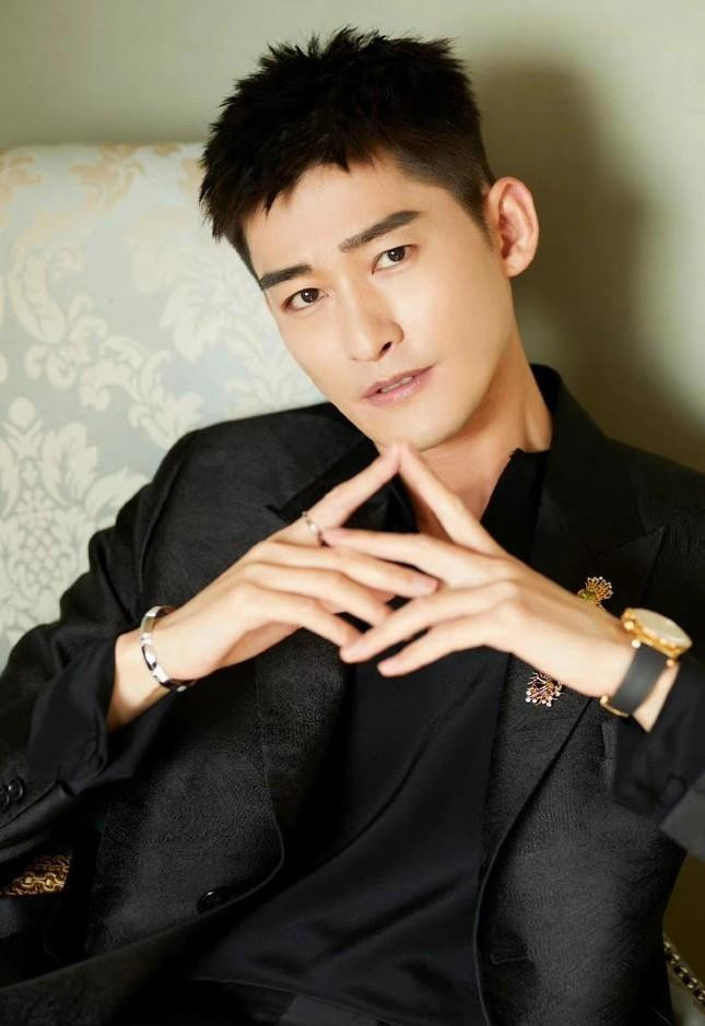 'Nam thần' màn ảnh Trương Hàn liên tục bị dân mạng chế giễu - 3