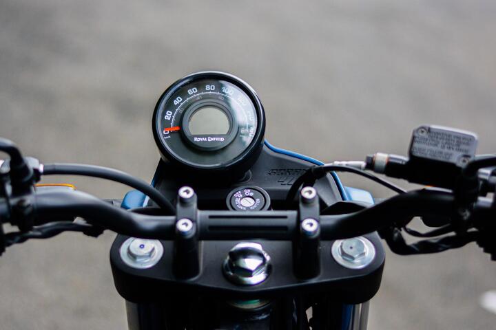 Chi tiết Royal Enfield Scram 411 - môtô phượt giá gần 140 triệu đồng - 5