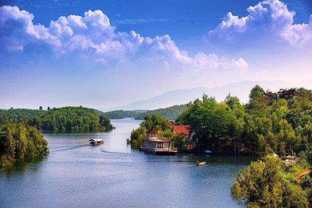 Thủ tướng Phạm Minh Chính khảo sát một số công trình, đồ án, dự án tại Yên Bái - 3