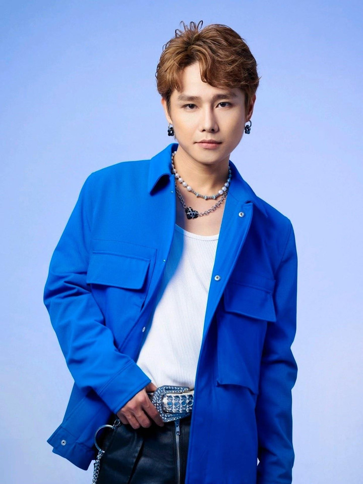 Bị tố hát 'Bên trên tầng lầu' chưa xin phép, Uyên Linh nói gì? - 3