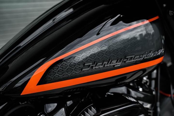 Hàng hiếm Harley-Davidson Street Glide giá trên 1,2 tỷ đồng - 3