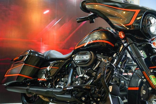 Hàng hiếm Harley-Davidson Street Glide giá trên 1,2 tỷ đồng - 2