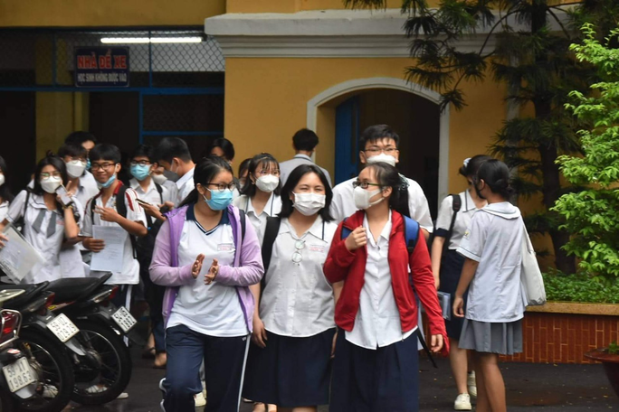 Cơ hội cuối cùng dành cho thí sinh - 1