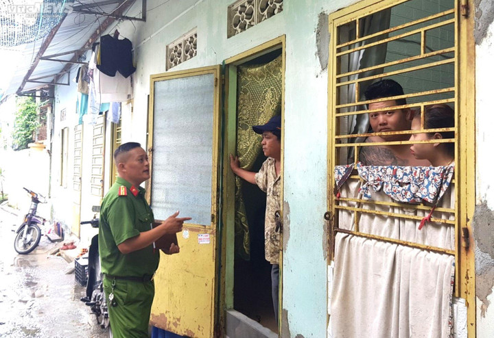 Chiều 27/9, siêu bão Noru ảnh hưởng đất liền, miền Trung khẩn cấp ứng phó - 5