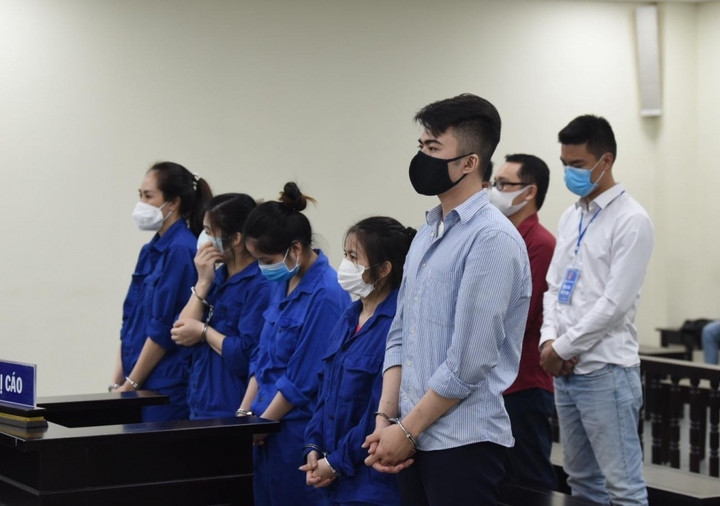  Doạ nhận 'trát hầu tòa', lừa người phụ nữ gần 12 tỷ đồng - 1