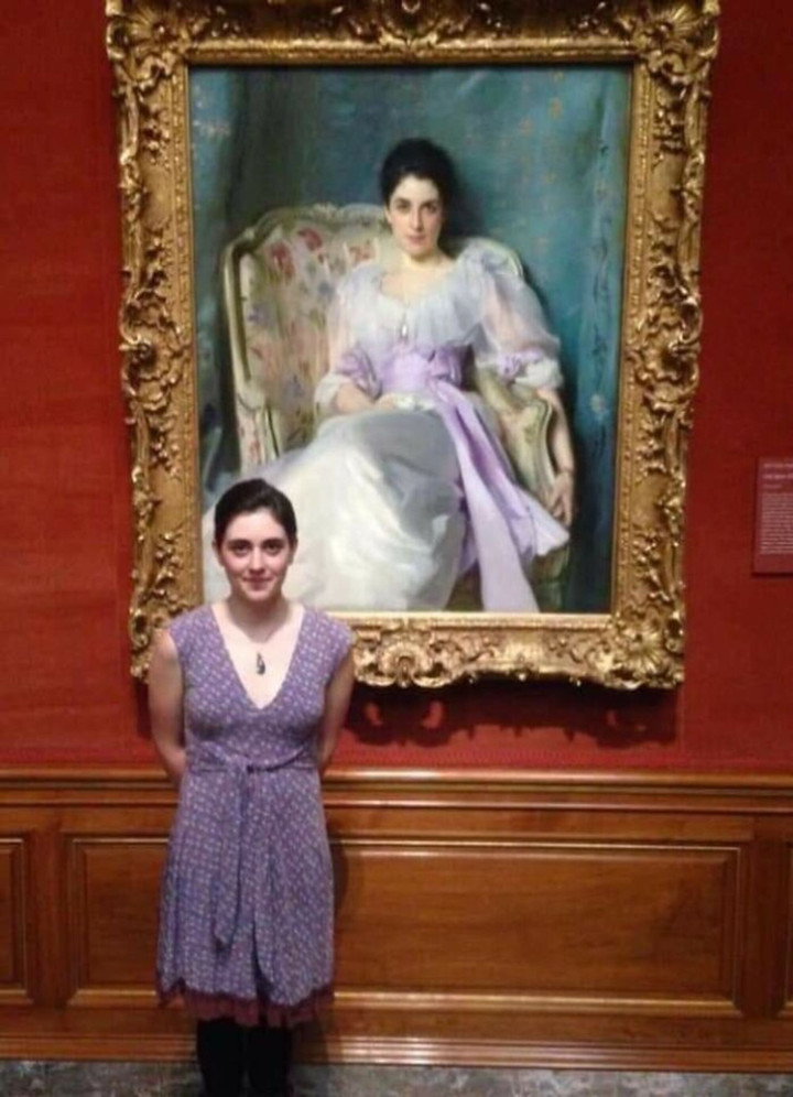 Kinh ngạc cảnh dân tình bắt gặp 'anh em sinh đôi' của mình trong tranh vẽ - 6