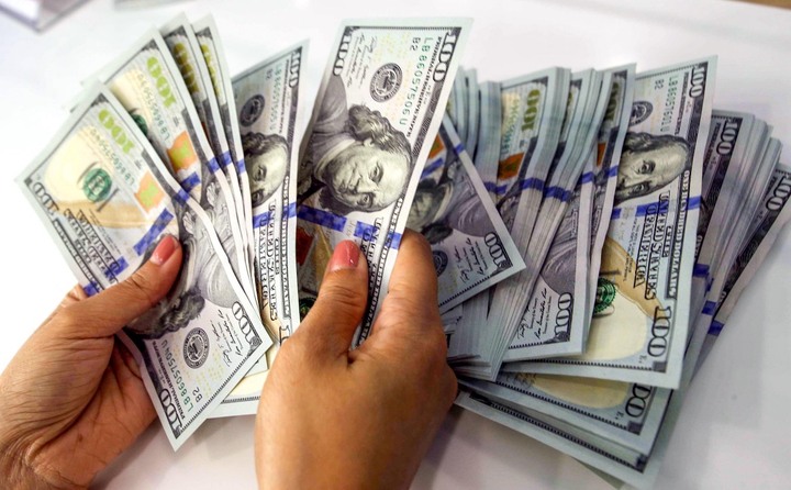 Tỷ giá USD hôm nay 26/9: USD duy trì 'ngôi vương' - 1