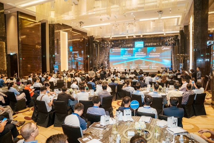 Midea HVAC Việt Nam tổ chức thành công sự kiện ra mắt điều hòa trung tâm V8 - 5