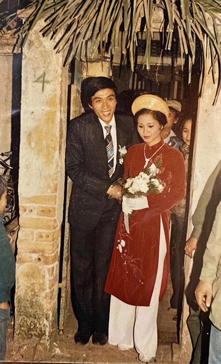 Nhan sắc kiêu sa thời trẻ của 'mẹ chồng' Lan Hương - 10